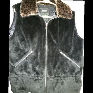 Faux Fur Vest by NILS/Don Thomas Sporthaus